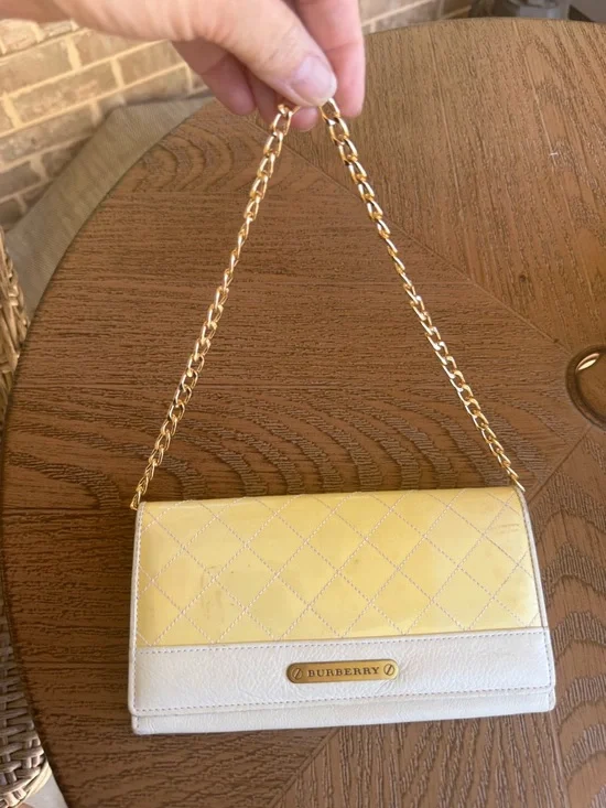 Burberry Yellow and White Quilted Leather Continental Wallet Passport Clutch - Picture 12 of 15